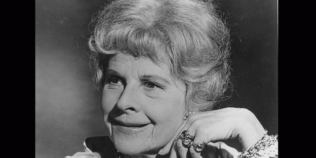 1969 - En İyi Yardımcı Kadın - Ruth Gordon (Rosemary's Baby)