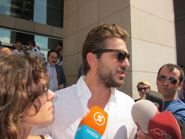 Düzyatan, Çağlayan'ndaki İstanbul Adalet Sarayı'ndan çıkışta basın mensuplarının sorularını yanıtladı.