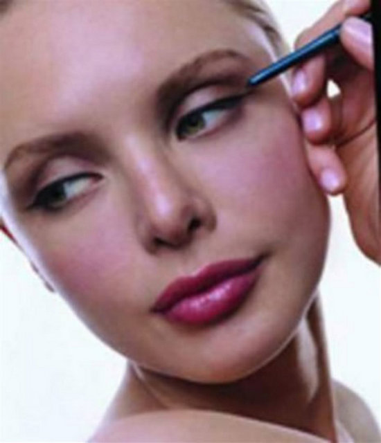 Brezilya`daki reklam kadınlarının sayısı, asker sayısından fazla