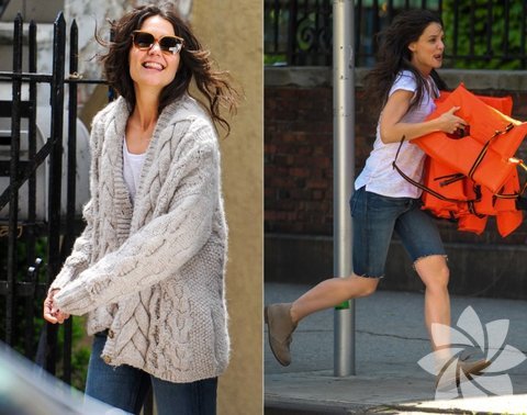 Katie Holmes- Mania Days