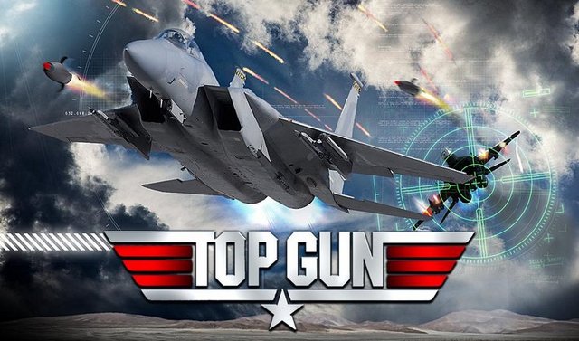 Bu devasa gemiye, şahinler gibi çığlık atarak inip kalkan F-14'leri kadrajlayan Scott ve filmin görüntü yönetmeni Jeffrey L. Kimball, güneşin arkaya düşmesinden faydalanarak, ters ışıktan nefis kareler çıkarıyor.