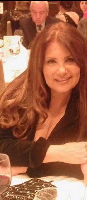 Öztan hala bir çok insanın hafızasında gamzeli gülüşüyle yer ediyor.