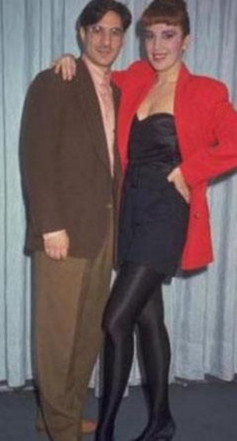 Çiğdem Tunç ve Mehmet Ali Erbil o dönemde TV ekranlarının en gözde sunucularındandı.