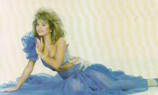 Sibel Can sonradan şarkı söylemeye başladı.