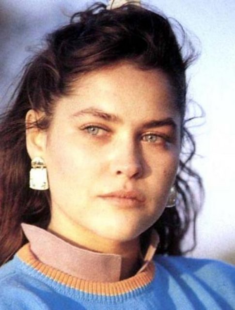 Hülya Avşar, 1982 yılında Türkiye güzeli tacını giydiğinden bu yana hayatımızda..