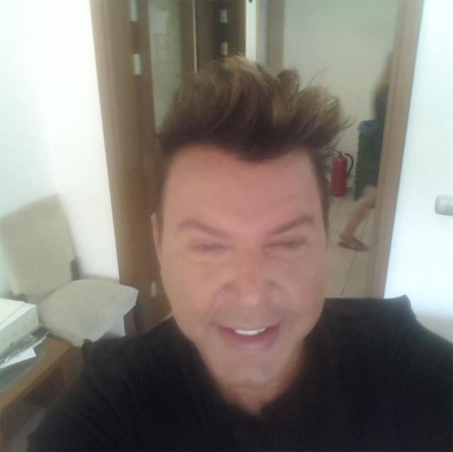 Aydın, yaptırdığı fazla estetik operasyonlarla da uzun süre konuşulmuştu.