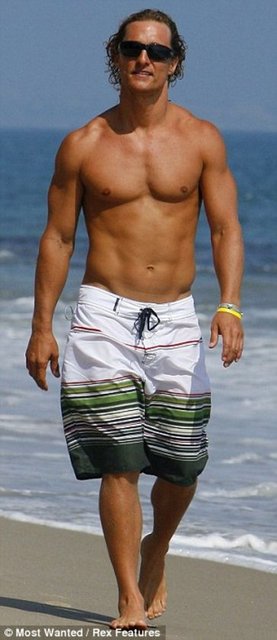 Ünlü aktör kas yapmak için harcadığı onca çabayı çöpe atıp bir deri bir kemik kaldı.