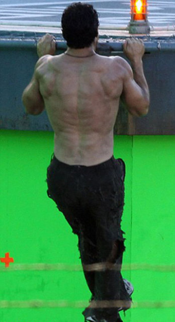 Amy Adams'ın da Lois Lane'i canlandıracağı 'Man of Steel' 2013'te vizyonda olacak