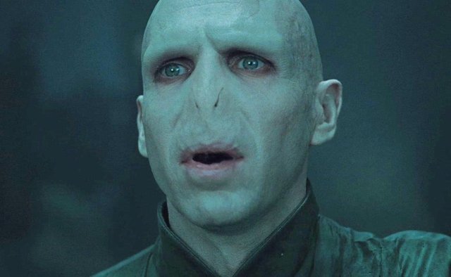 Lord Voldemort rolünü kimin canlandırdığını tahmin edebildiniz mi?