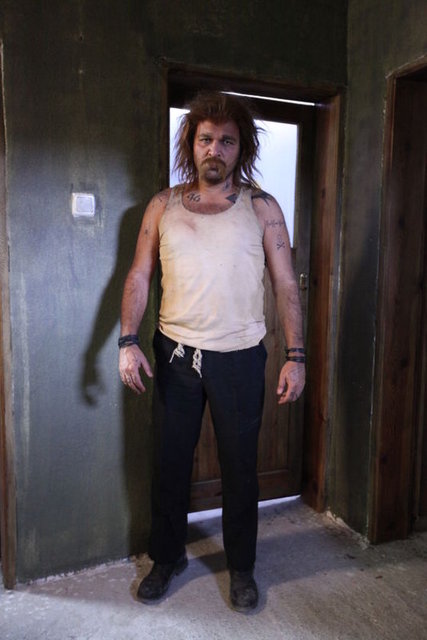 HABERTÜRK MAGAZİNAli Sunal, şu sıralar vizyonda olan 'Dedemin Fişi' filmindeki imajıyla görenleri şaşkına çevirdi.