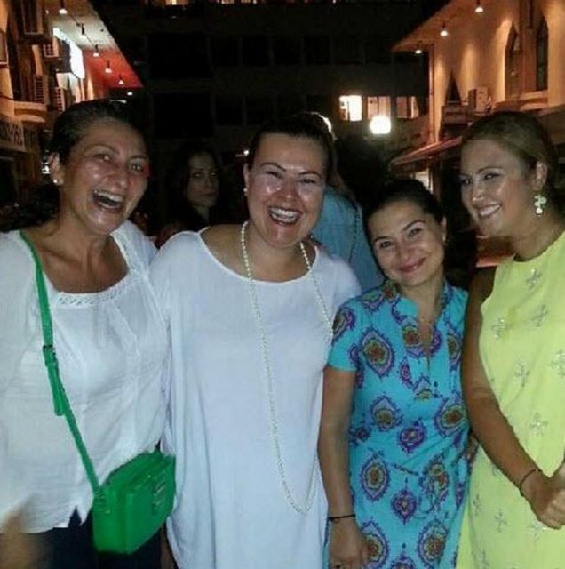 ZUHAL YALÇIN - Bir de neye güldüğümüzü hatırlasam.. -