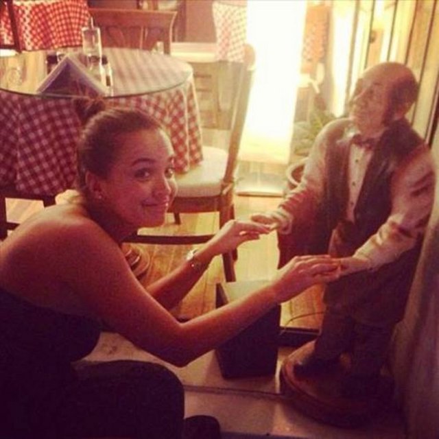 YELİZ ŞAR - Eyvah yakalandık -