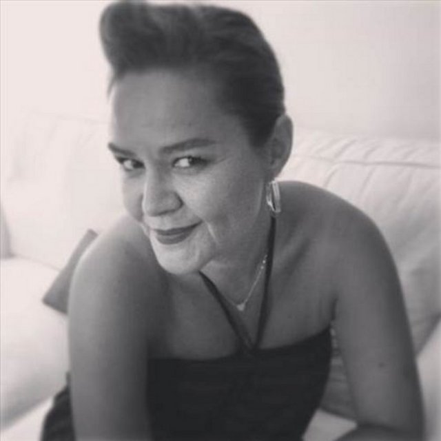 ZEYNO GÜNENÇ -  - Böyle bi yandan çarklı resmimi paylaşayım -  -