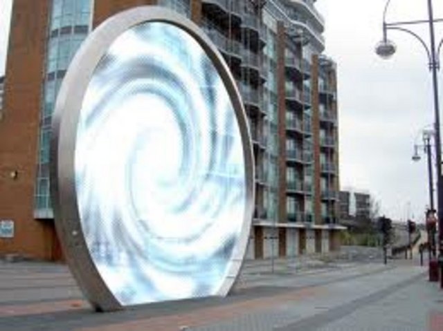 Hayatta bir tek bilim kurgu filmlerinde karşımıza çıkan "teleportasyon" yani "ışınlanma", ilk kez gerçeğe dönüştü.  -