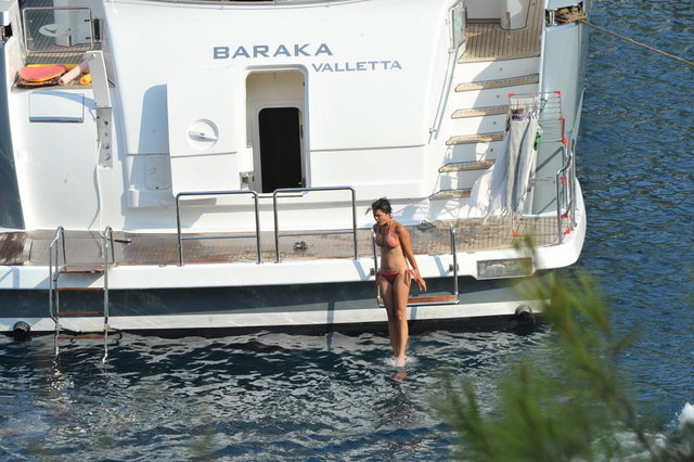 ZEYNEP GÖNENÇ