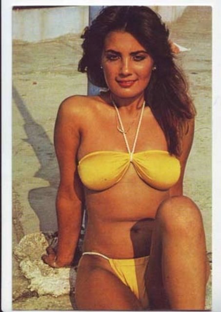 BAHAR ÖZTAN 1952 doğumlu oln Öztan sinemaya 1972 yılında Mahkum filmle başladı.