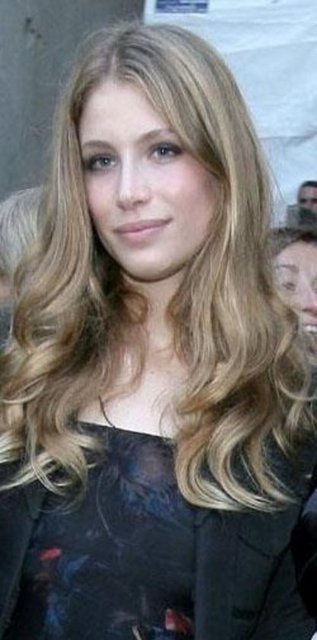 Heard, bu sözleriyle Johnny Depp ile ilişkisine ara verip birlikte olduğu Fransız manken Marie Villepin ile ilişkisini de ilk kez birinci elden doğrulamış oldu.