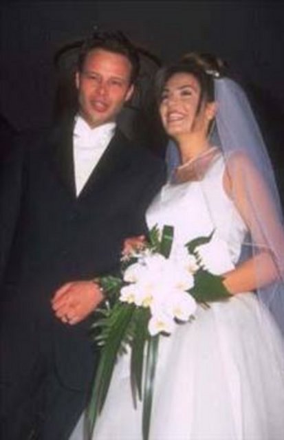 Kaymaz 1997 yılında Hollandalı Watze Deries ile evlendi. Sonradan da fıstık işine girdi. Bir ayağı Hollanda'da bir ayağı Türkiye'de bir iş kadını oldu.