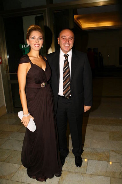 ÖMER - ARZU SABANCI