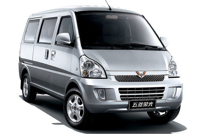 70-Wuling Rongguang/Chevrolet N300 - 6 aylık satış rakamı(2013):191,113