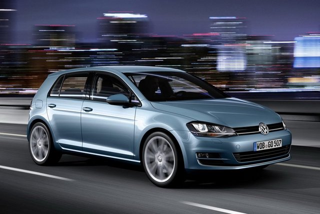 11-VW Golf - 6 aylık satış rakamı(2013):369,893