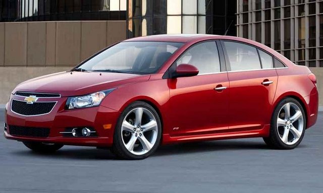 5-Chevrolet Cruze - 6 aylık satış rakamı(2013):358,898