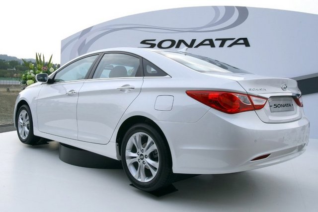 29-Hyundai Sonata - 6 aylık satış rakamı(2013):230,562