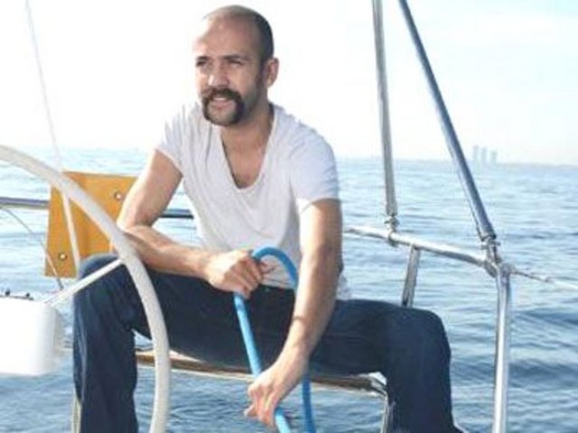 Ezel'in Tefo'su, Suskunlar'ın Sarı'sı Sarp Akkaya da Muhteşem Yüzyıl'a katılıyor...