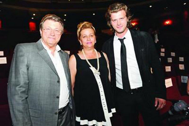 Kıvanç Tatlıtuğ ve annesi Nurten Tatlıtuğ