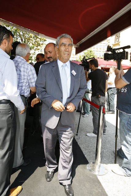 İBRAHİM POLAT