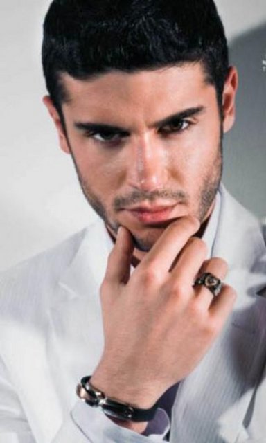 Yaz aylarında yeni bir diziyle ekrana gelmeye hazırlanan Berk Oktay Ankaralı.