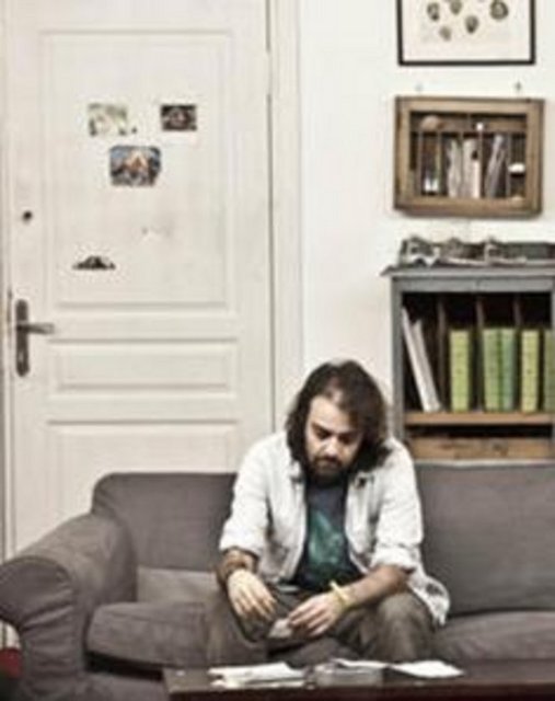 Bartu Küçükçağlayan son dönemde adı sanat dünyasında çok duyulan bir şehirden.  -  -