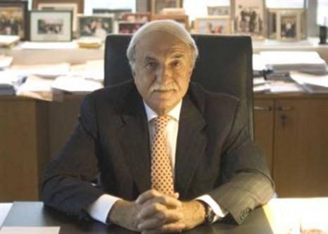 1987 yılında Hüsnü Özyeğin tarafından kurulan Fiba Holding, ilk bankacılık faaliyetlerine Finansbank ile başladı. Yatırım alanlarını çeşitlendiren Fiba, birçok yeni sektöre adım attı.