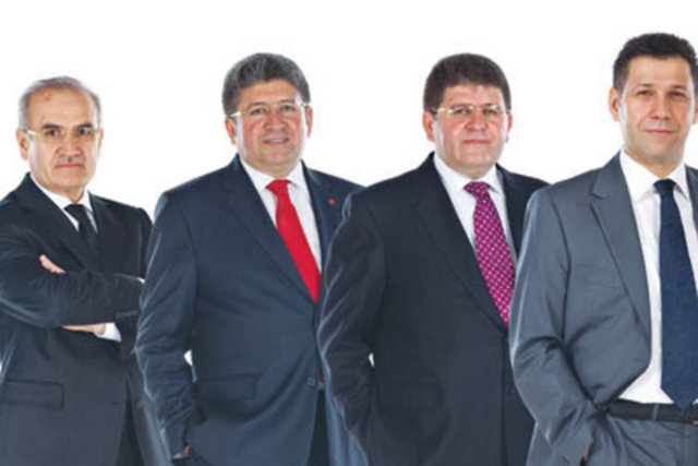 1957 yılında Kayseri'de Sami ve Mustafa Boydak tarafından kurulan Boydak Holding, 1974 yılında HES kablo ile faaliyet alanını geliştirmiştir.