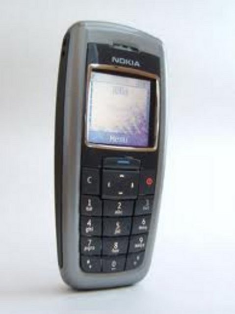 2004-Nokia 2600