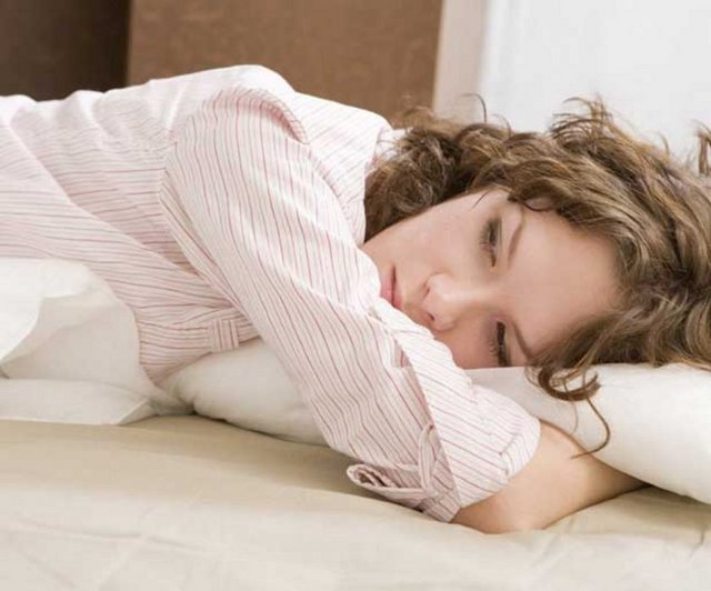 - Çünkü uykusuzluk nedeni anlaşılmadan verilen uyku ilaçları, kalıcı uyku düzensizlikleri yapabilir. Bu nedenle uyku tetkikleri yapılmadan tedaviye başlamamak gerekir.