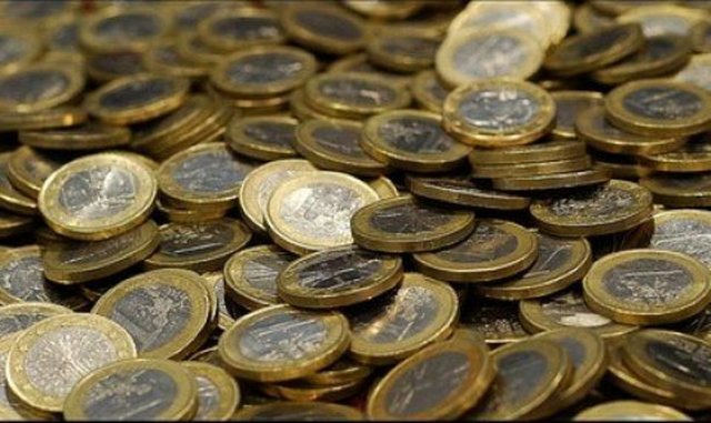 30-Perakende Ticaret - 2012:Yüzde 2.3    2013: Yüzde 0.2