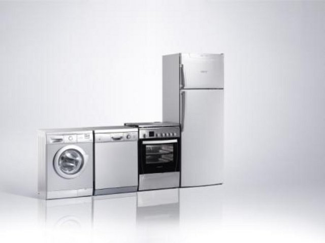 21-Dayanıklı Tüketim - 2012:Yüzde 3.2    2013: Yüzde 3.0