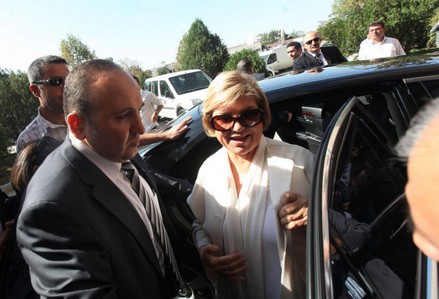 TANSU ÇİLLER