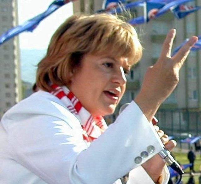 TANSU ÇİLLER