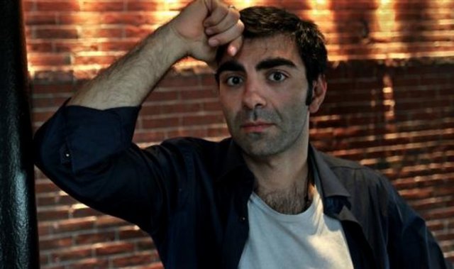 Fatih Akın - 2004'de "Duvara Karşı" filmiyle Berlin Altın Ayı ödülünü, 2007'de "Yaşamın Kıyısında" filmiyle Cannes Film Festivali'nde en iyi senaryo ödülü aldı.
