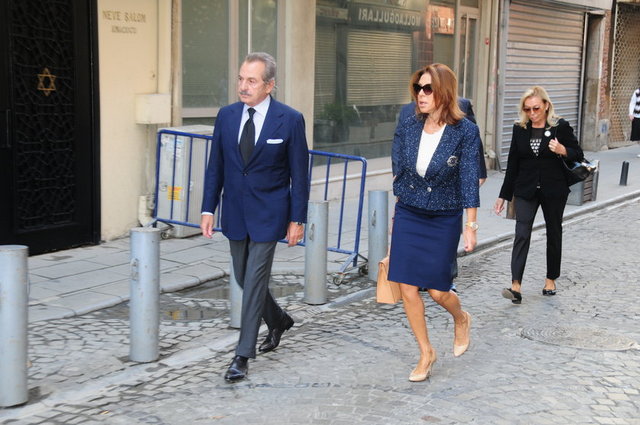 ALİ DİNÇKÖK, SERNUR ÇİFTÇİ 