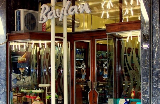 En eski yaşayan pastane: Baylan pastanesi