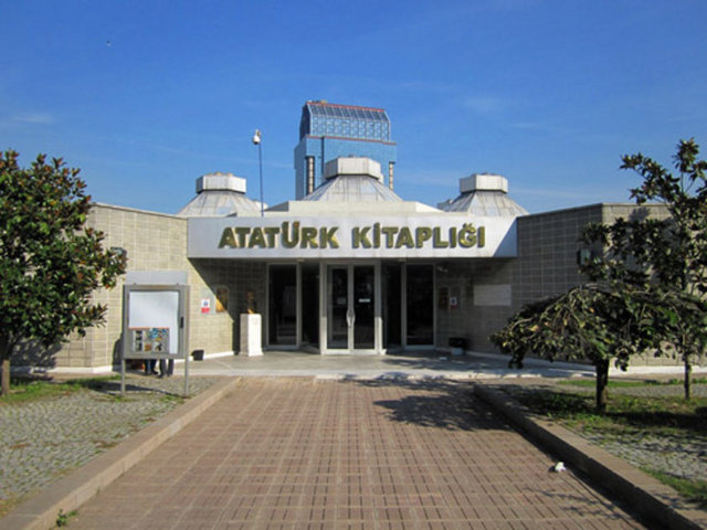 En büyük eski harita arşivi: Atatürk Kitaplığı