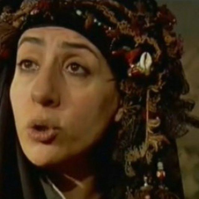 Muska yazan ve büyücülük yapan kişi olarak