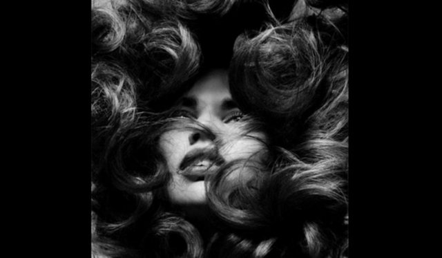 İnsanın saç teli sayısı yaklaşık 100 bin.