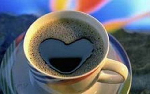 Kahve Falında ARI Görmek:  Üzüntü, dert ve kederden artık kurtuluyorsunuz demektir.