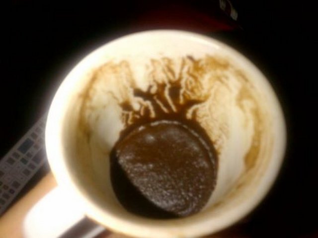 Kahve Falında ATLI Görmek:  Yeni dostluk başlangıcı, uzun süredir göremediğiniz bir dosttan haber alacaksınız Demektir.