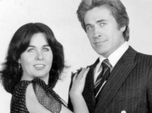 Beyazperdeye uzun yıllar emek veren Fatma Girik ve Cüneyt Arkın, sinema izleyicisinin birlikte görmeye alışık olduğu isimlerden. -