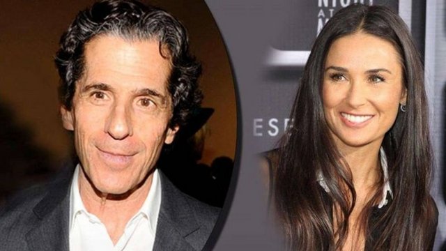 ABD'li oyuncu Demi Moore (50) eski sevgilisi Harry Morton'un (31) babası Peter Morton'la (66) aşk yaşamaya başladı.